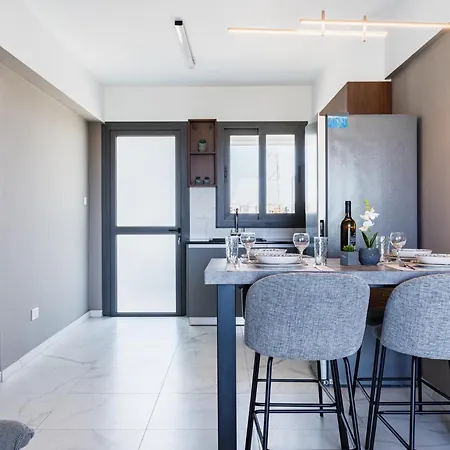 Mayan 2-bedroom Apartment Larnaca